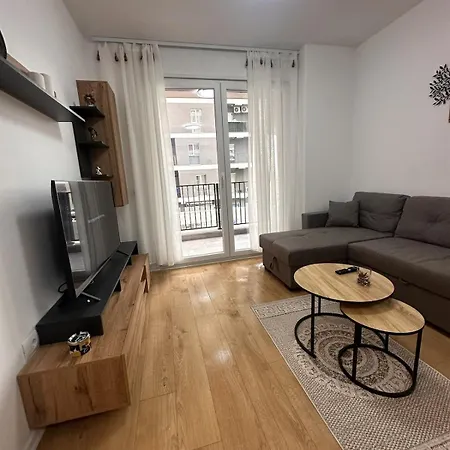 דירה Stylish 3bed Quiet Area Univers *